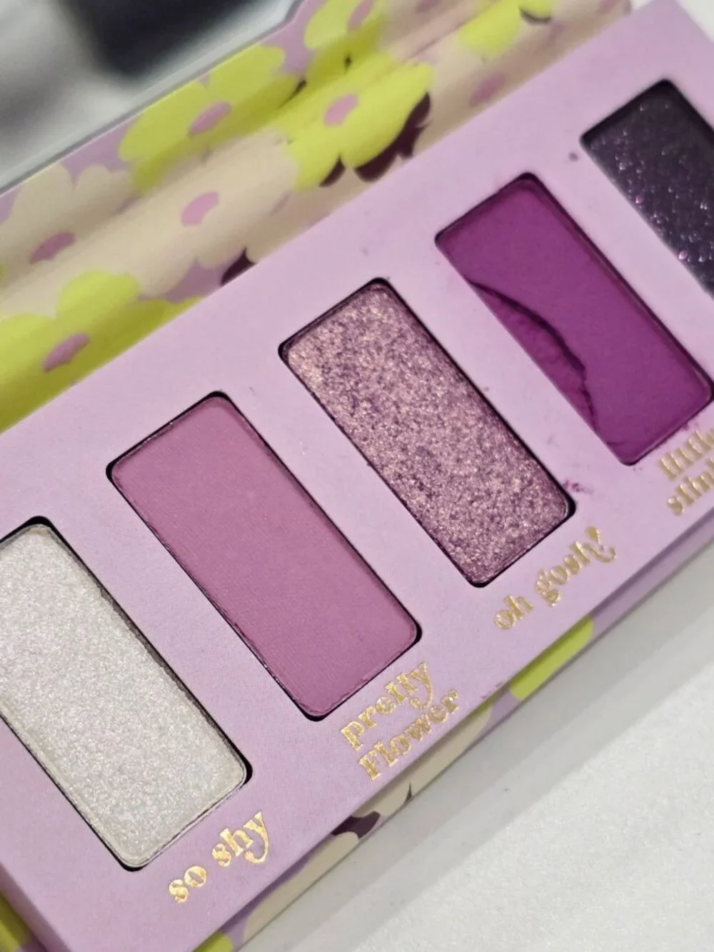 Disney x ColourPop ✦ Flower Eyeshadow Palette ✦ 5 Shade Pressed Powder Set NWT